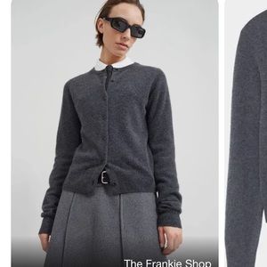 ✨ GUC Beautiful rich gray cashmere cardigan